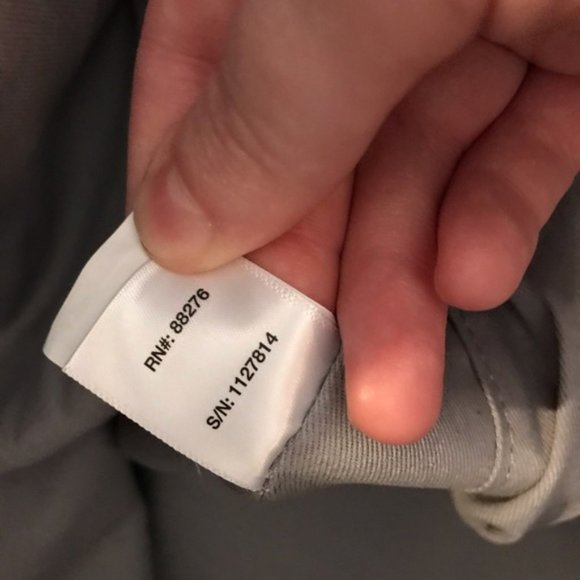 💎YSL💎 LE 5 À 7 HOBO BAG IN SMOOTH LEATHER - Picture 6 of 16